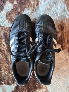 Adidas Black sambas, kids size 7
